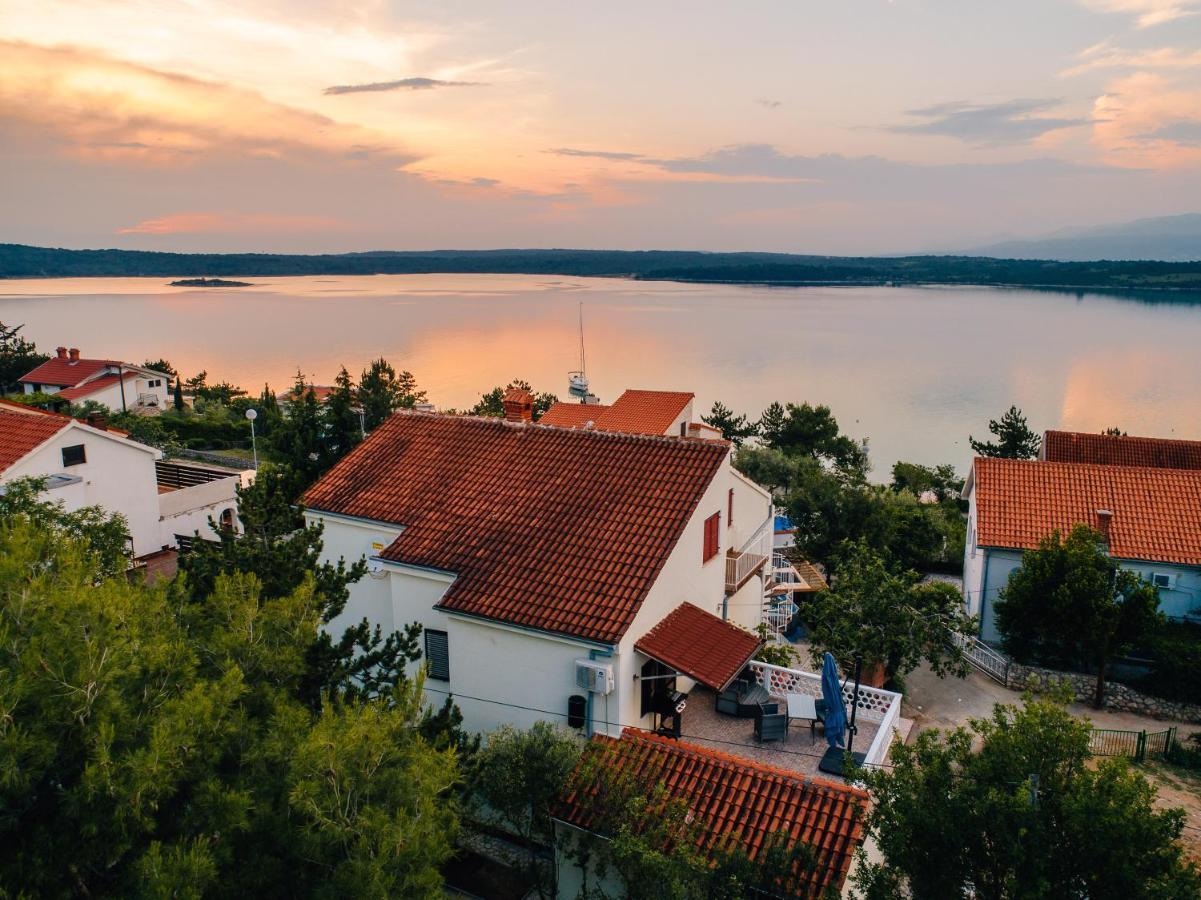 Villa Sarah Klimno Bagian luar foto